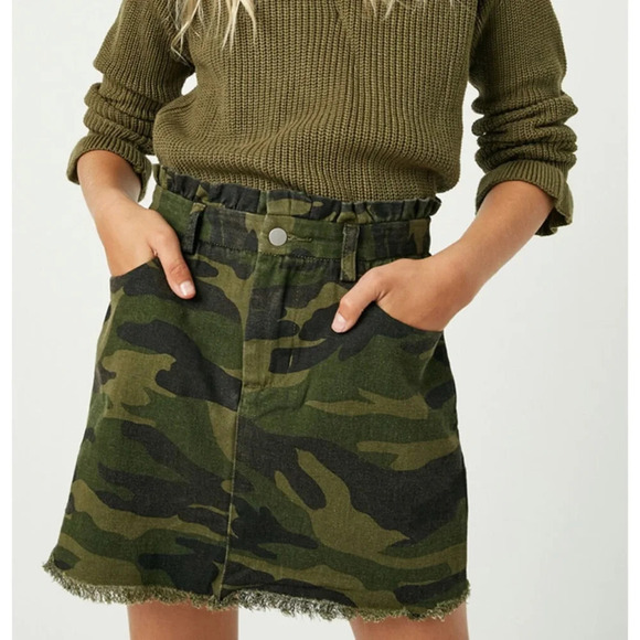 Hayden Dresses & Skirts - Hayden Paper Bag Waist Skirt Green Camo Mini Skirt Distressed Hem Summer Shorts